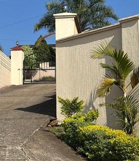 Mbabane House | Velvet Oasis Mbabane