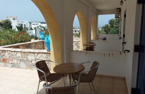 Agia Pelagia Apartment | Venardos Studios