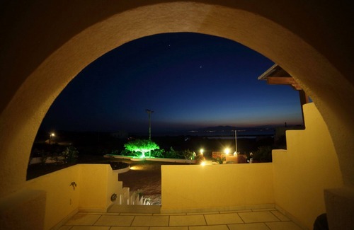 Naxos Villa | Venetian style villa with a majestic sunset and Aegean sea view. 200m from beach