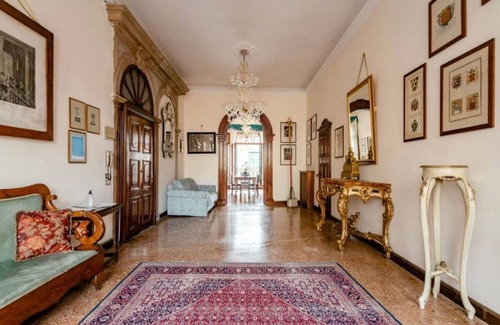San Marco Apartment | Venezia La Fenice
