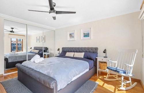 Wannanup Villa | Venice At The Beach