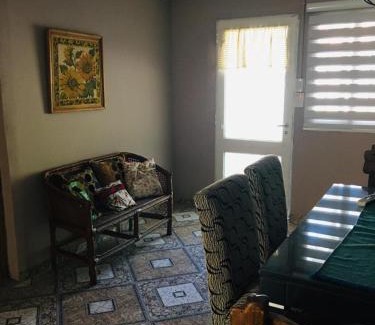 San Nicolas de los Arroyos House | Ventanas al sur 2