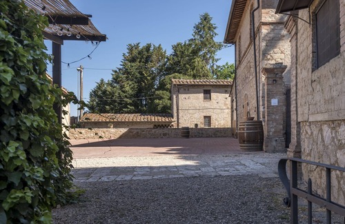 Mensanello Bed & Breakfast | Vento d'Estate-standard room for 2+1 in the main village