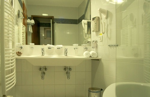 City Centre Hotel | Venus