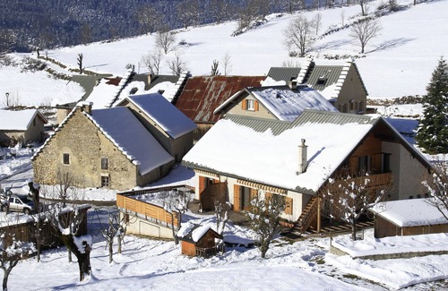 Villard-de-Lans House | Vercors house close to the slopes, comfortable and neat, made beds, Garage, Wifi
