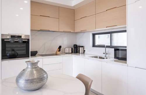 Universal Apartment | Verde Park V - Two Bedroom Apartment, Sleeps 4