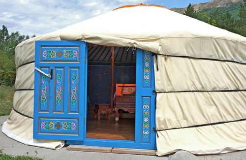 Angles RV Rental | Verdon Yourte