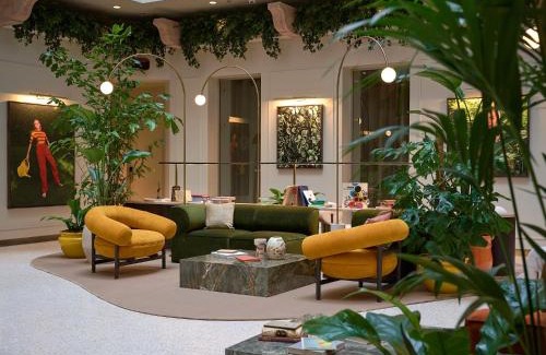 Belvaros - Lipotvaros Hotel | Verno House Budapest, Vignette Collection by IHG