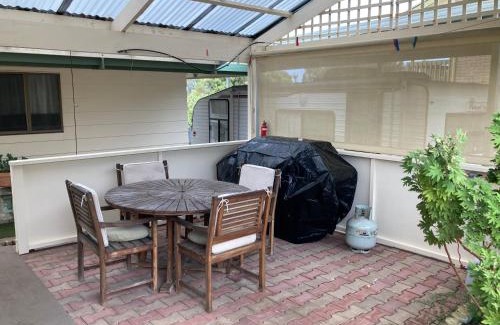 Lake Wangary Apartment | Very basic Cabin next to Long Beach & National park
