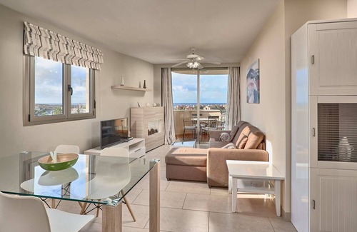 Palm-Mar Apartment | VERY BEAUTIFUL APARTMENT SEA VIEW WITH GARAGE 2 BEDROOMS 2 BATHROOM + SOFA BED