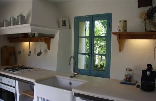 Saignon Cottage | Very Beautiful Stone House on a Resored Lavenderfarm