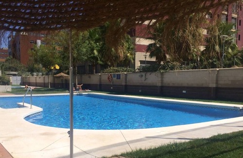 Figares Apartment | very bright apartment with garage, wifi, pool, heating, central and quiet