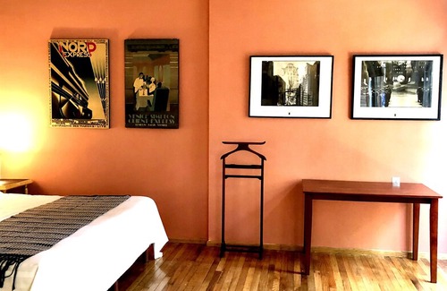 Del Carmen House | Very close to the House of Frida Kahlo!