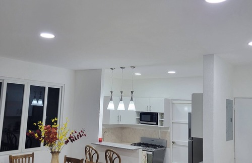 San Salvador House | very comfy like your own house.