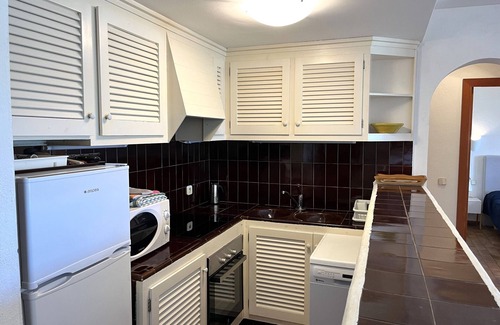 Fornells Apartment | Very front line stunning sea views near the beach