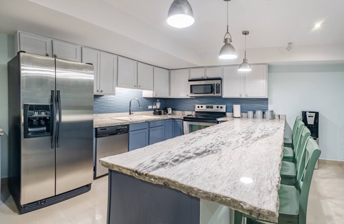 Cozumel Condo | Very luxurious 2 bedroom sea-view condo. Newly remodeled. All new furnishings.