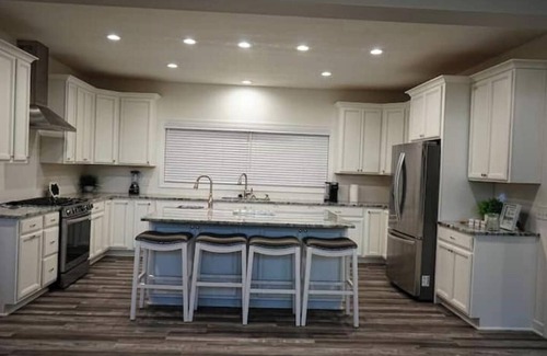 Canton House | Very Nice 4-bedroom house with AC and WiFi in fabulous Canton