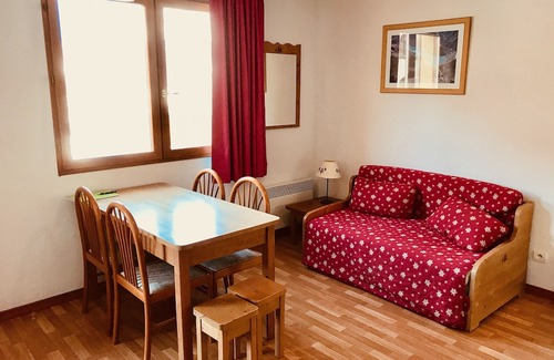 Arvieux Apartment | Very nice apartment facing south, in Queyras, at the foot of the slopes