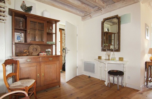 Roussines Cottage | Very nice cottage with studio on a domain with heated pool.