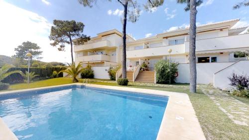 Urbanizacion Pinos Verdes Apartment | Very nice family apartment, direct pool access