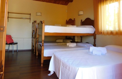 Castelldefels House | VERY NICE HOLIDAY HOUSE 5 MINUTES FROM THE BEACH, A HIGH STANDARD AREA