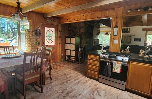 Twain Harte House | Very Nice home walking distance to downtown restaurants and activities