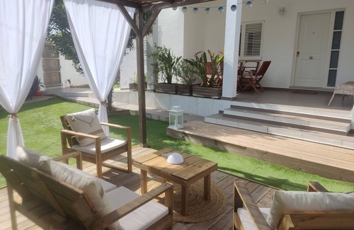 Santa Eulalia del Rio House | Very quiet and bright house, less than 2km from the port of Ibiza