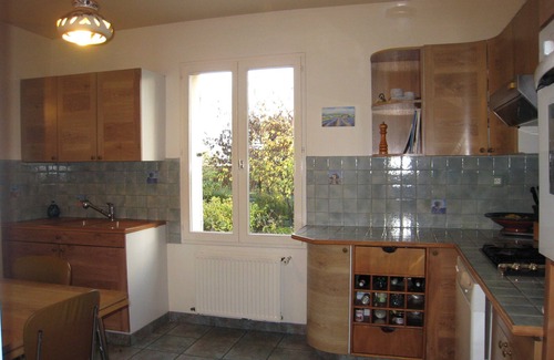 Courdimanche Cabin | Very quiet country village pavilion, 5 minutes from the RER A, 40 minutes from PARIs