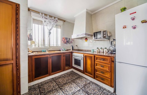 Moncofar House | Very spacious and family vacation home with sports and playground and swimming pool.
