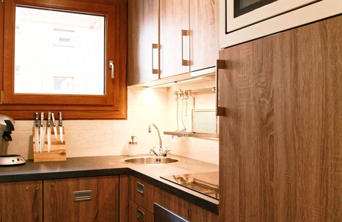 Tignes le Lac Apartment | Very spacious apartment with a large bedroom