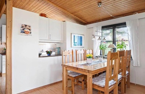 Hjo House | VGO479 Hjo - Lövsångarevägen 8