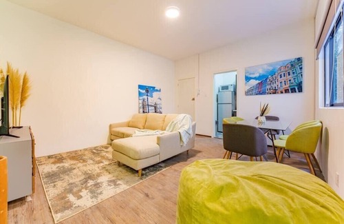 Benito Juarez Apartment | VH | 2BR + Quick Check In Narvarte | 116