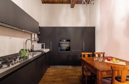 Rione VII Regola Apartment | Via Giulia Serviced Apartment, Campo de' Fiori