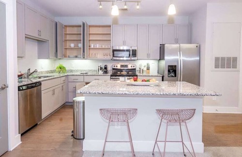 Morrisville Apartment | Viagem Modern 2BR with Balcony,Pool&Gym