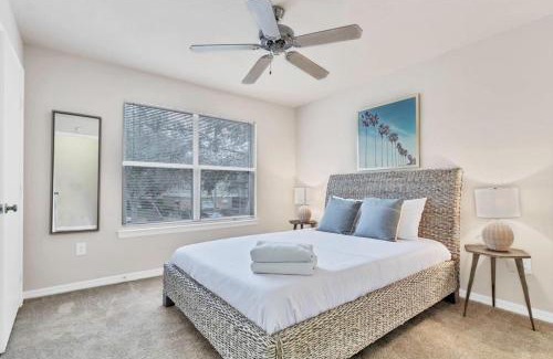 Trailer Estates Apartment | Viagem Prime Location and Open 2BR Balcony Pool Gym