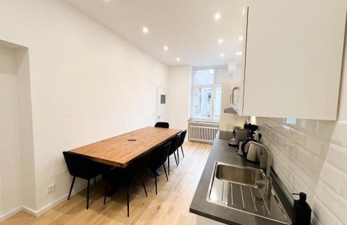 Stadtmitte Apartment | Vibehome Düsseldorf - Little Tokyo
