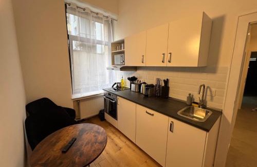 Stadtmitte Apartment | Vibehome Düsseldorf - Little Tokyo