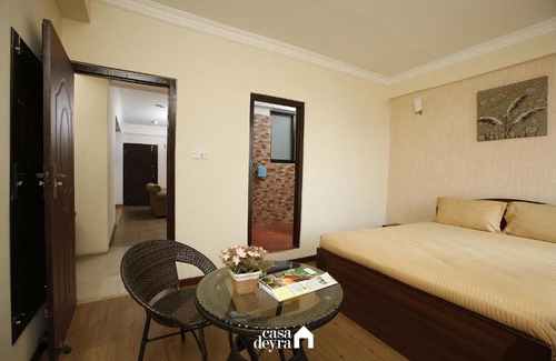 Jawlakhel Apartment | Vibrant 'Jhamel' 2BHK, Apartment by Casa Deyra