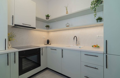 Bucharest City-Centre Apartment | Vibrant & Spacious 3BR Condos on Amzei Square