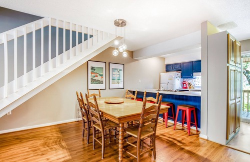 Ocean Ridge Cottage | Vibrant, Waterfront Home with Free WiFi, Full Kitchen, Gas Grill, & A/C