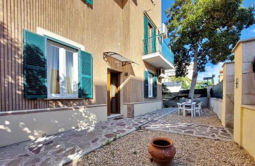Quartiere XXVII Primavalle Apartment | Vicino Ospedale Gemelli - Ampio e Confortevole con giardino privato