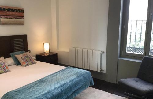 Chueca Apartment | Victor Hugo 4 dcha 2E by Forever Rentals