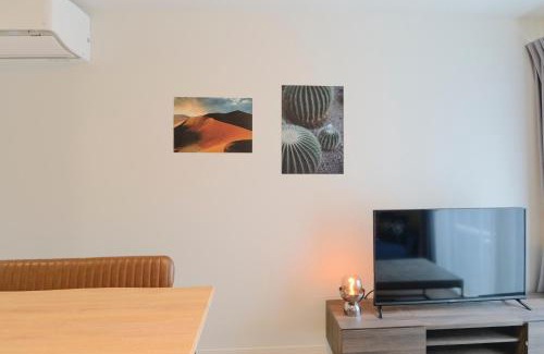 Shimokitazawa Apartment | Victoria 下北沢 by Tranova