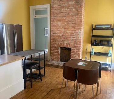 East Walnut HIlls Apartment | Victorian Getaway