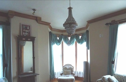 Davenport House | Victorian Mansion Weddings, Rehearsals, Family Reunions, $350 (Max Sleeps 12)