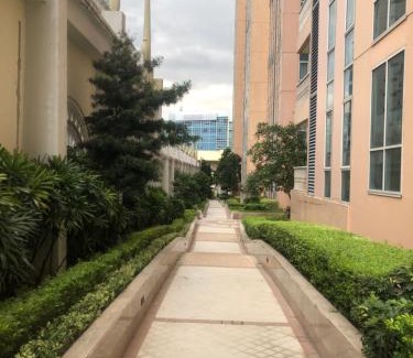 Pinagsama Resort | Victorian place - Simple yet Luxurious flat in BGC