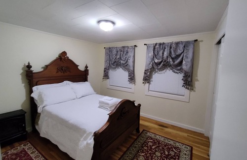 Littleton Apartment | Victorian Retreat