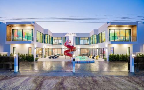 Na Chom Thian Villa | VIDA Luxury PoolVilla Pattaya Bang Saray Beach 8 Bedrooms