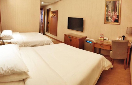 Qingpu Hotel | Vienna Hotel Beiqing Road Branch