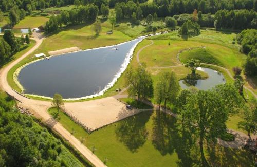 Pedvale House | Viesu nams Mežvidi